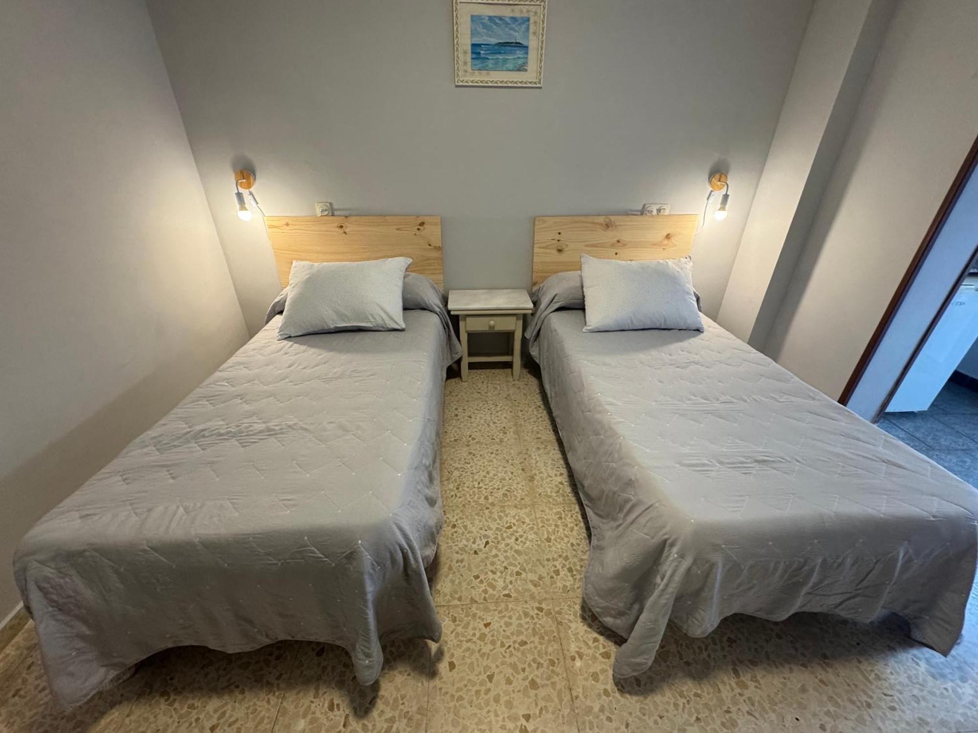 Hostal Miramar Los Canos De Meca Exteriör bild